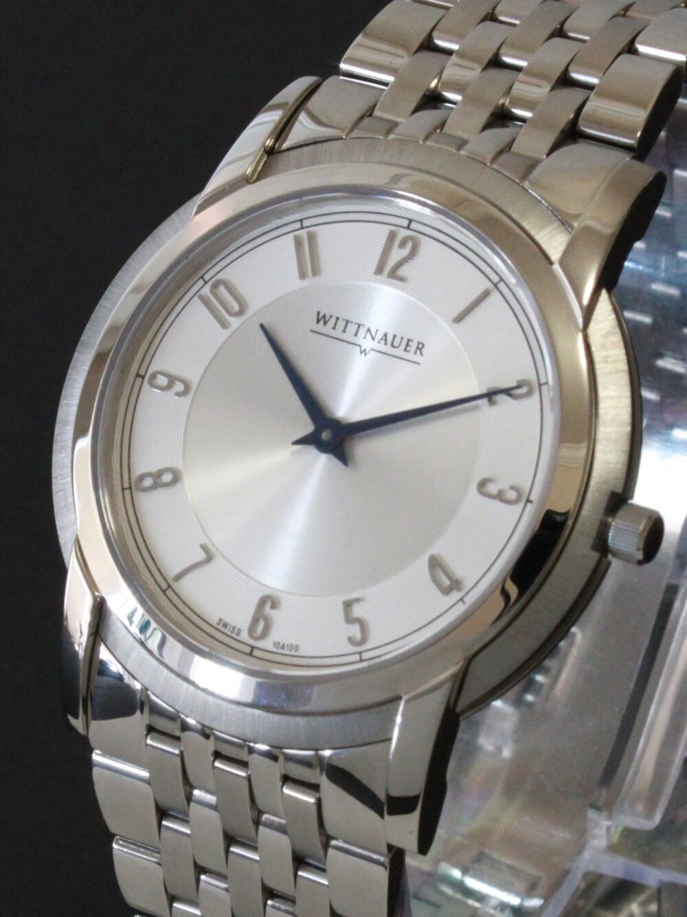 Wittnauer Men's Swiss Quartz Watch Silver Dial Applied Indices Blue Hands  39mm - Picture 7 of 13
